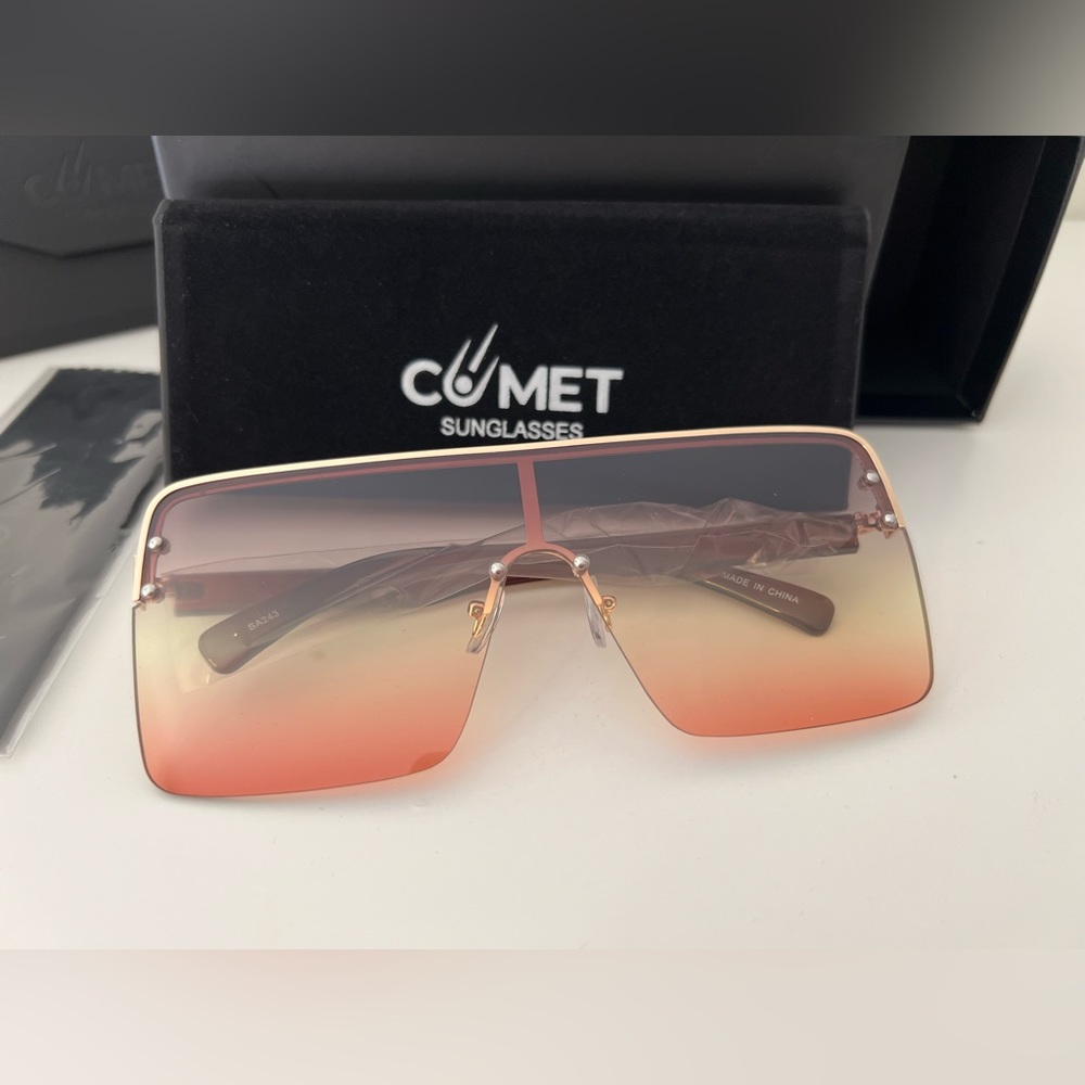 Brand new Unisex Fashion Sunglasses
